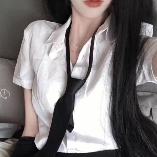 我们都爱他！